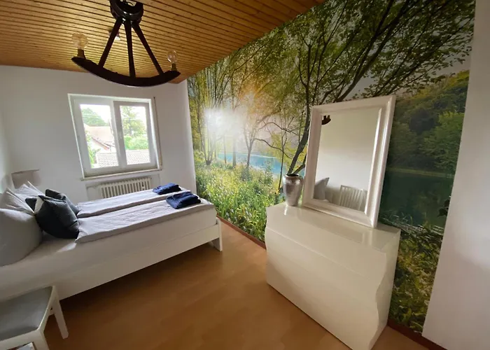 Spacious 3-br For 6 - Enjoy Christmas Time In Munich