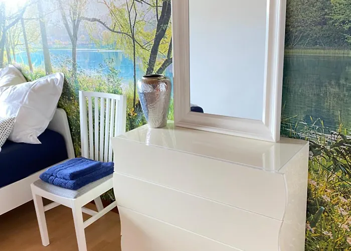 Spacious 3-br For 6 - Enjoy Christmas Time In Munich