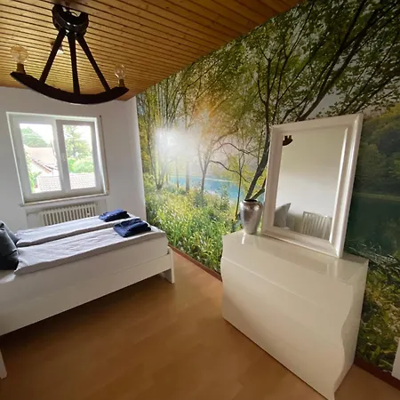 Large For 6, 3 Bedrooms, Next To Munich & Airport
