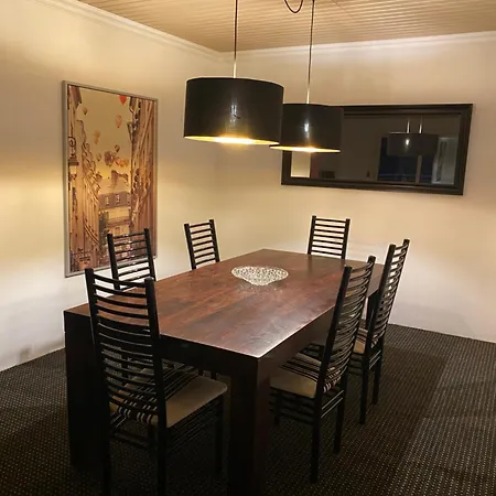 Apartment Large For 6, 3 Bedrooms, Next To Munich & Airport Ismaning
