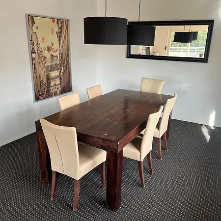 Spacious 3-br For 6 - Enjoy Christmas Time In Munich * Ismaning
